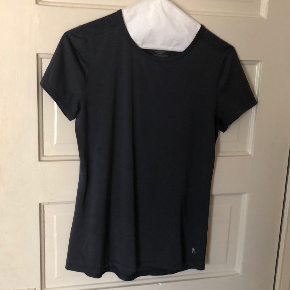 Athletic top